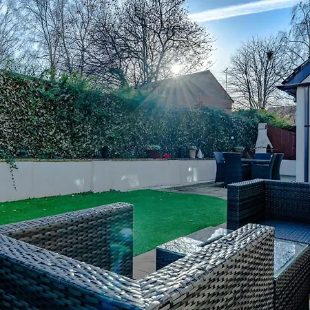 Delightful With Secure Garden And Parking * Bristol